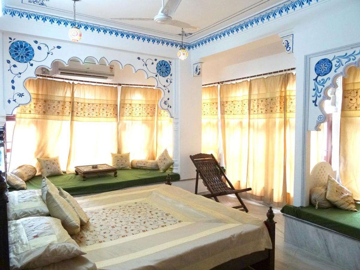 Hotel Pichola Haveli Udaipur Exterior photo