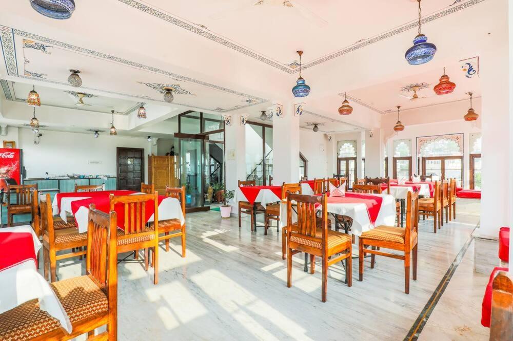 Hotel Pichola Haveli Udaipur Exterior photo
